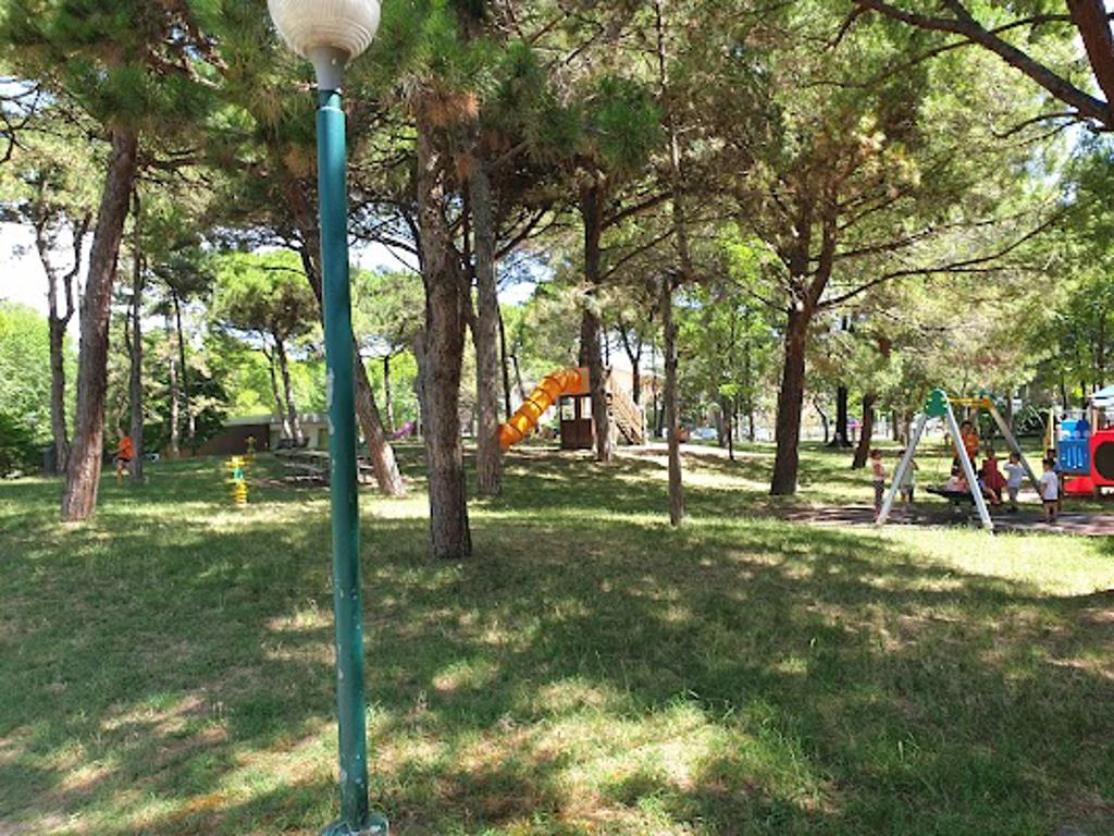 Corso Alisei 47 (parco Hemingway) image 2