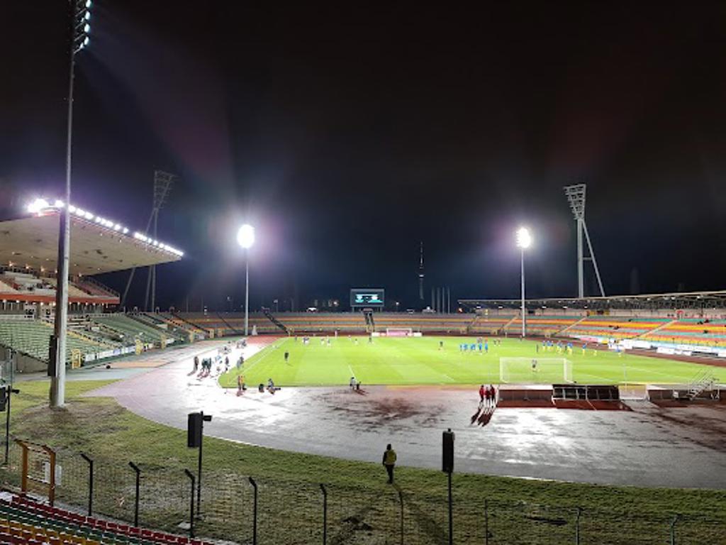 Mauerpark (Friedrich-Jahn-Sportpark) image 1