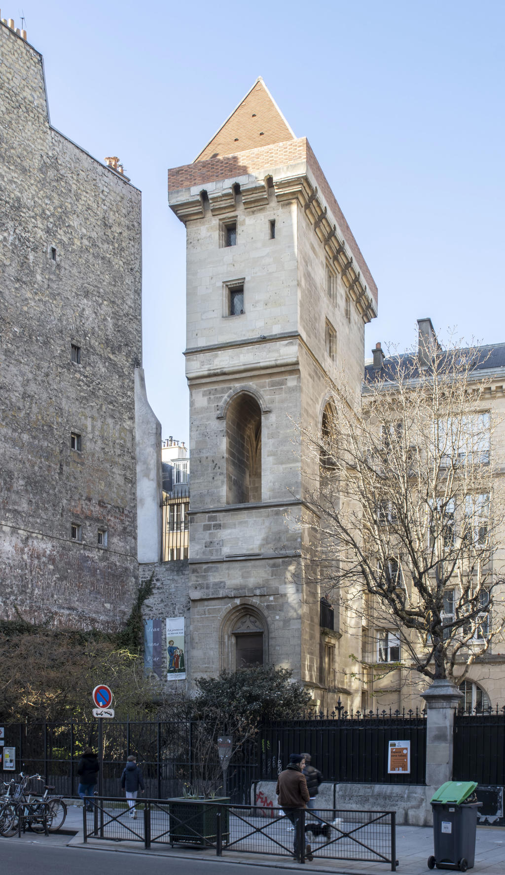 Tour de jean-sans-peur - Top attraction in Paris