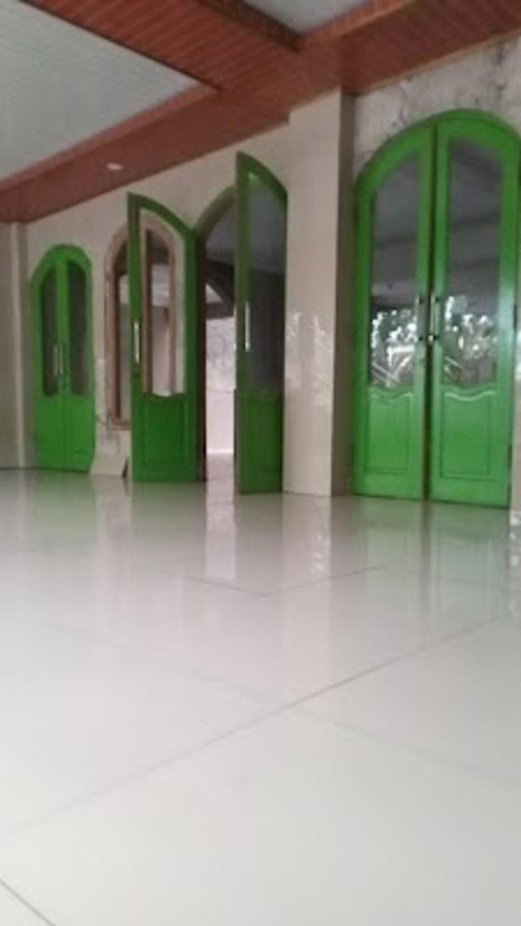 Masjid Al-Amin Pemkot Kota Bekasi image 5