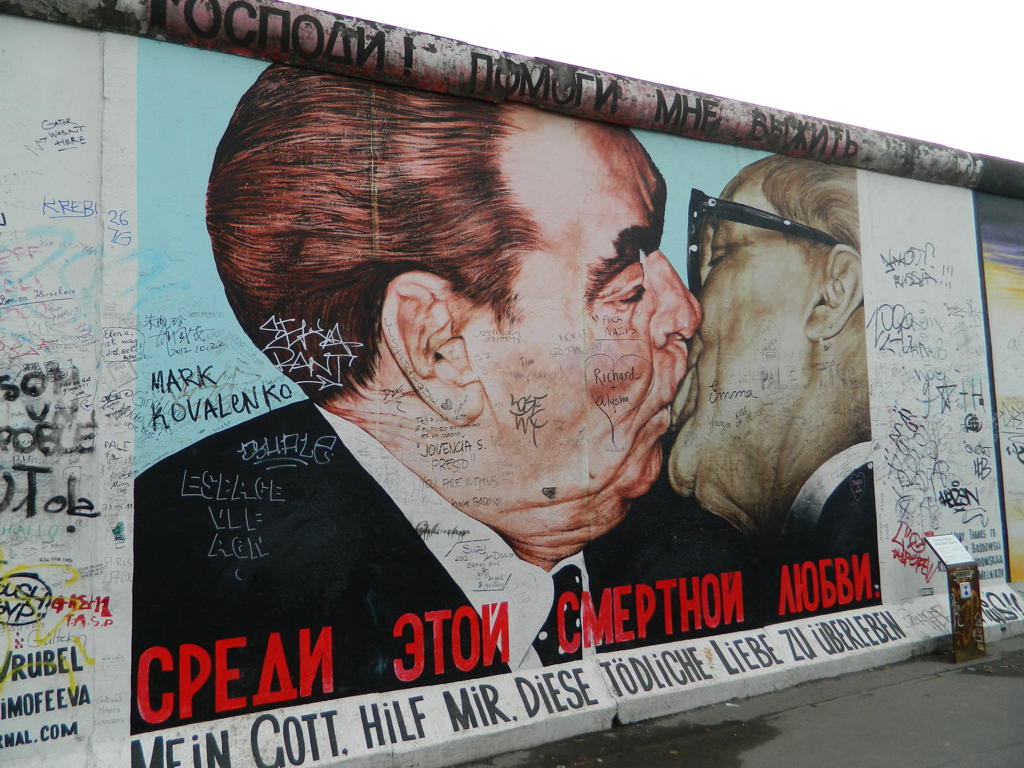 Experience East Side Gallery - Top sight in Berlin