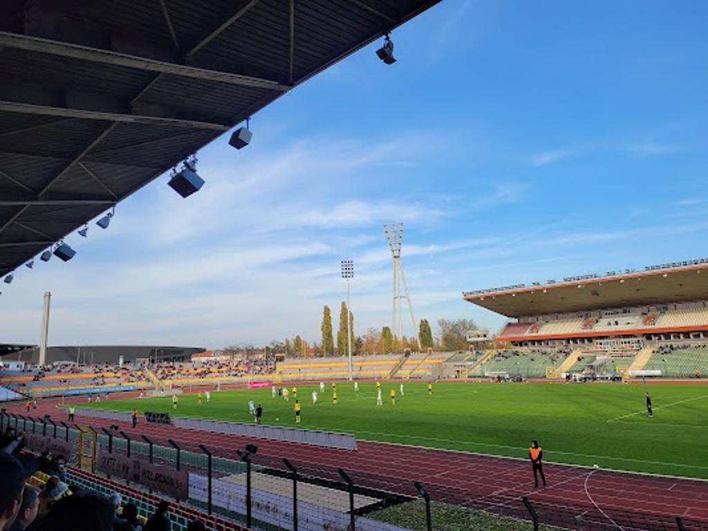 Mauerpark (Friedrich-Jahn-Sportpark) image 3