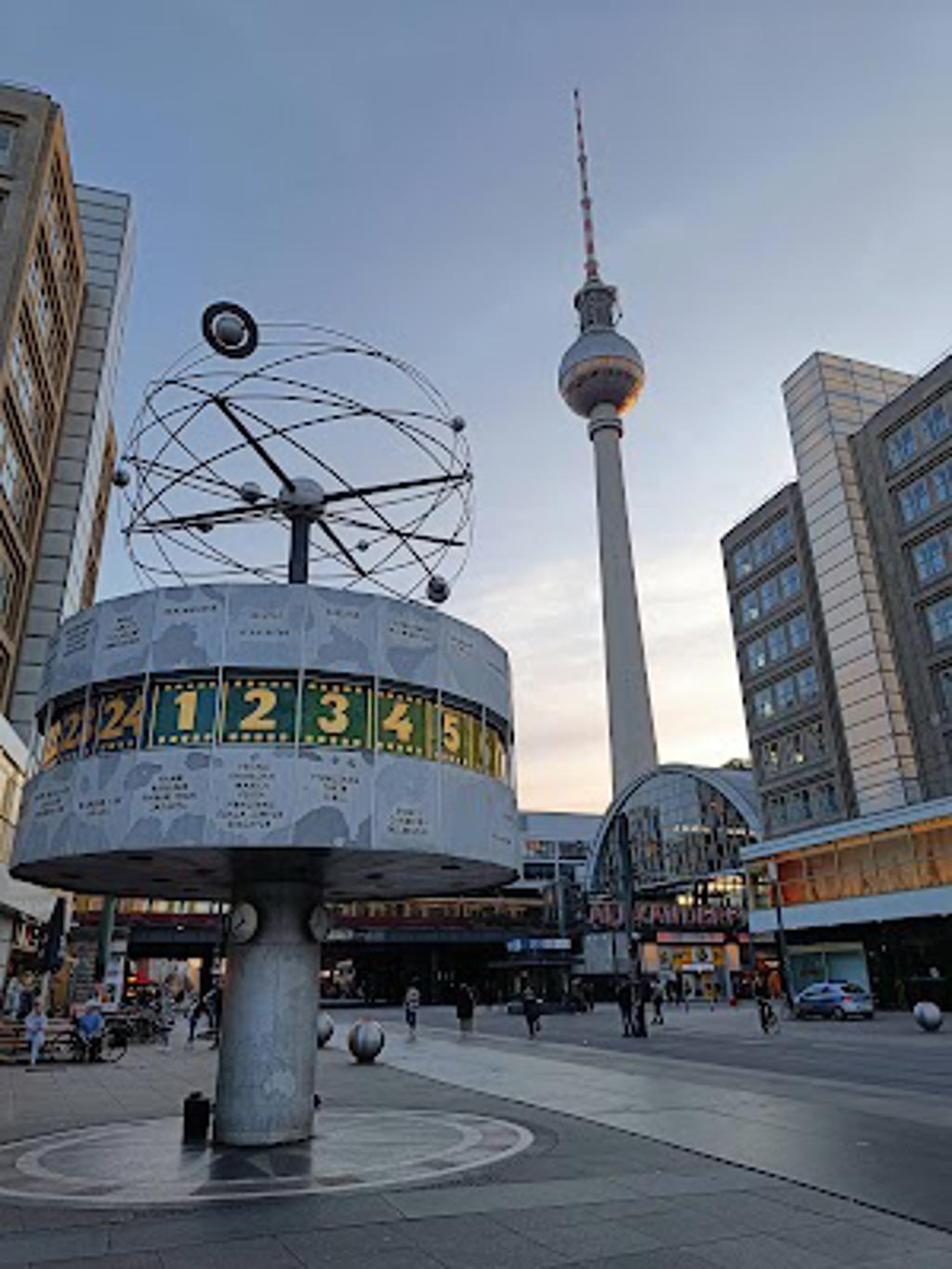 Experience Alexanderplatz - Top sight in Berlin