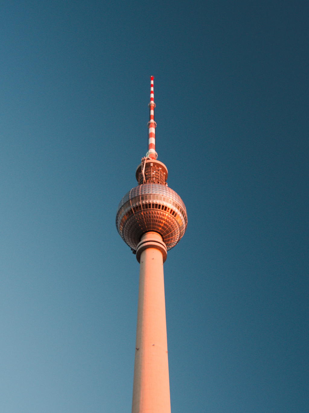 Berliner Fernsehturm image 3