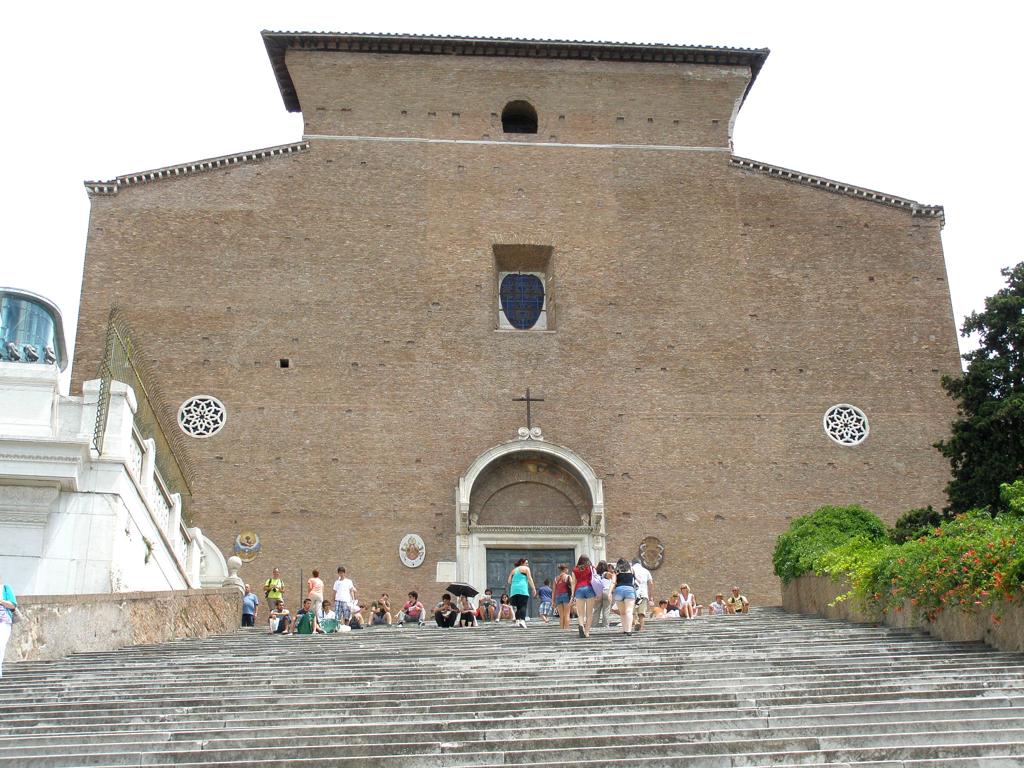 Santa Maria in Aracoeli - Highlight of Rome