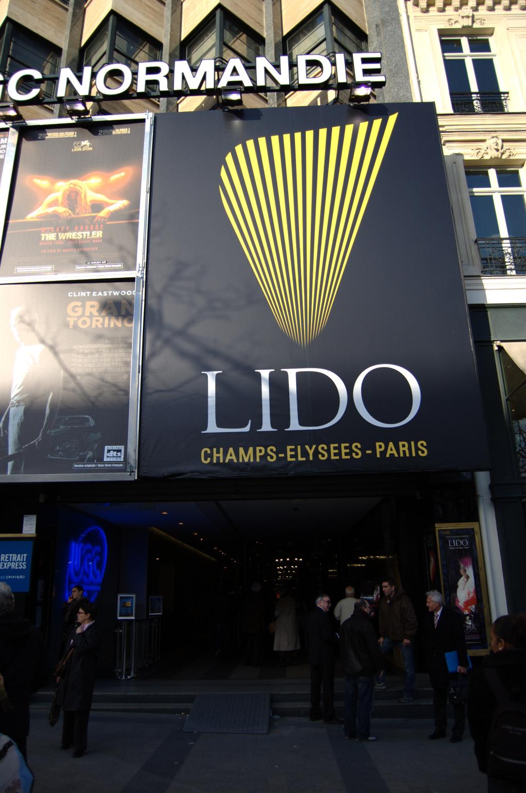 Visit Cabaret Lido - Popular attraction in Paris, France