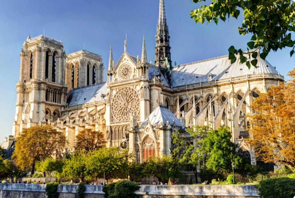 Notre Dame image 2