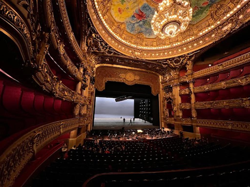 Palais Garnier image 2