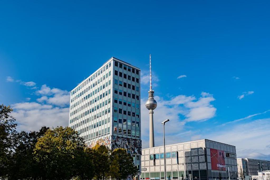 Alexanderplatz image 4