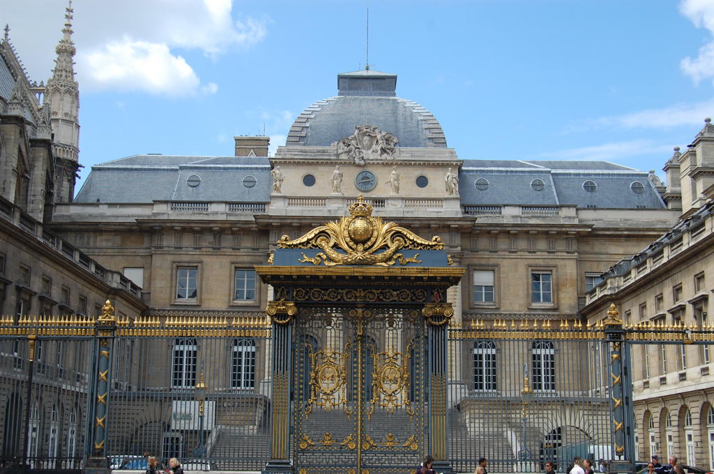 Palais de Justice de Paris image 1