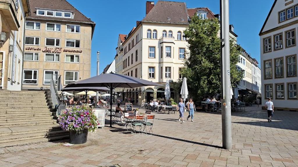 Brunnen am Alten Markt - Must-see in Bielefeld, Germany