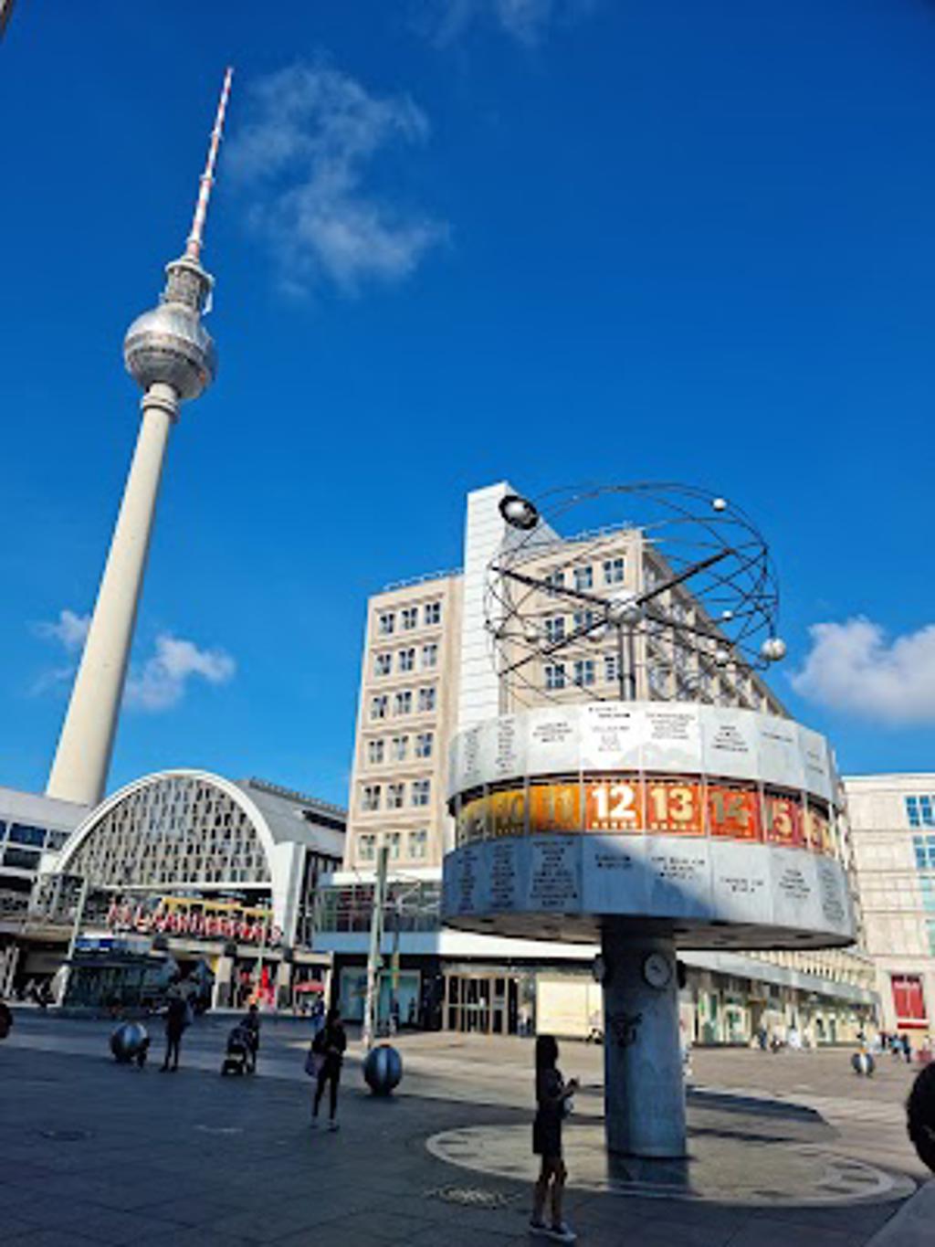 Alexanderplatz image 6