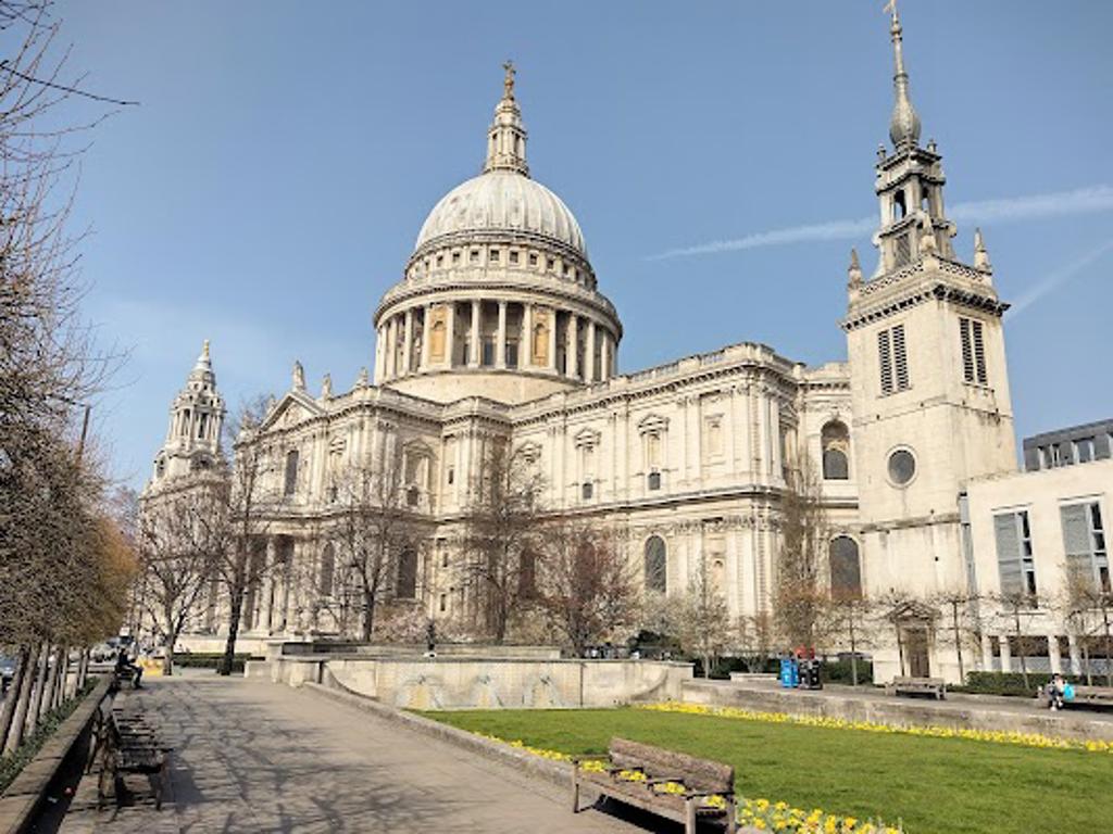 St Paul's Cathedral image 1